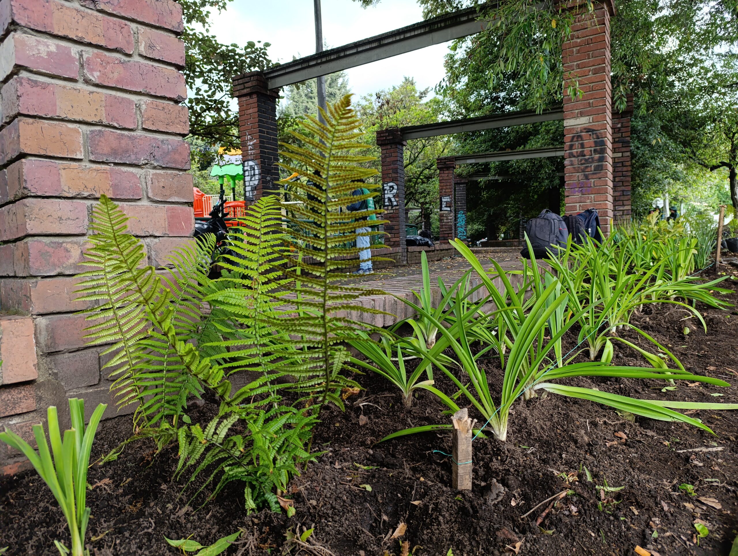 ¡El Parque Brasil recupera su icónica jardinera!