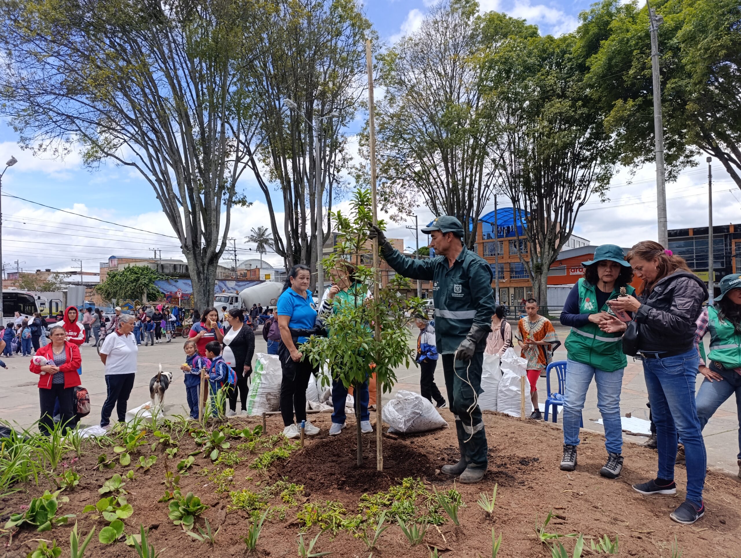 El nuevo guardián de la Plaza Fundacional de Engativá