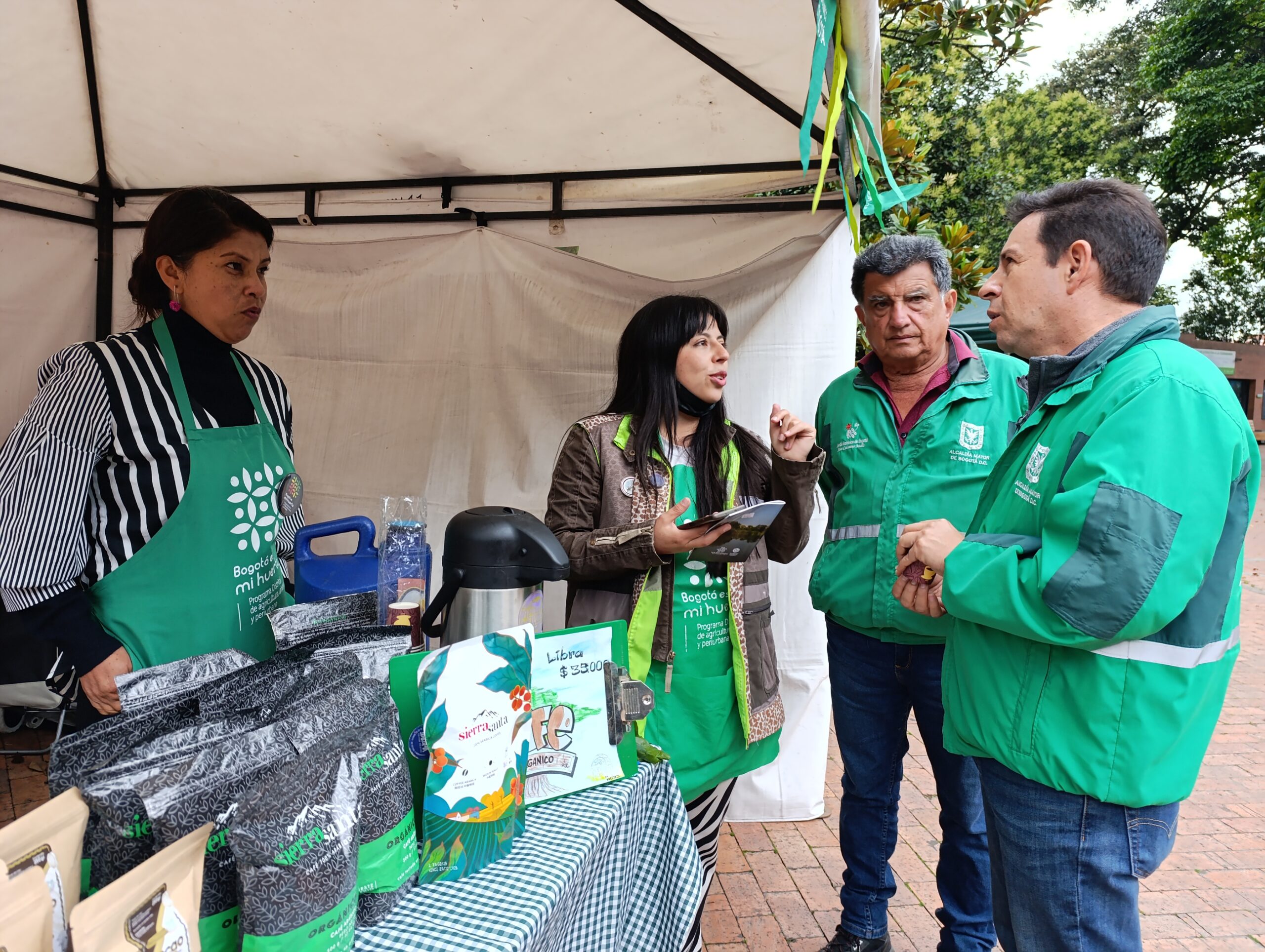¡Jardín Botánico realizó su primera feria de emprendimientos agroecológicos!