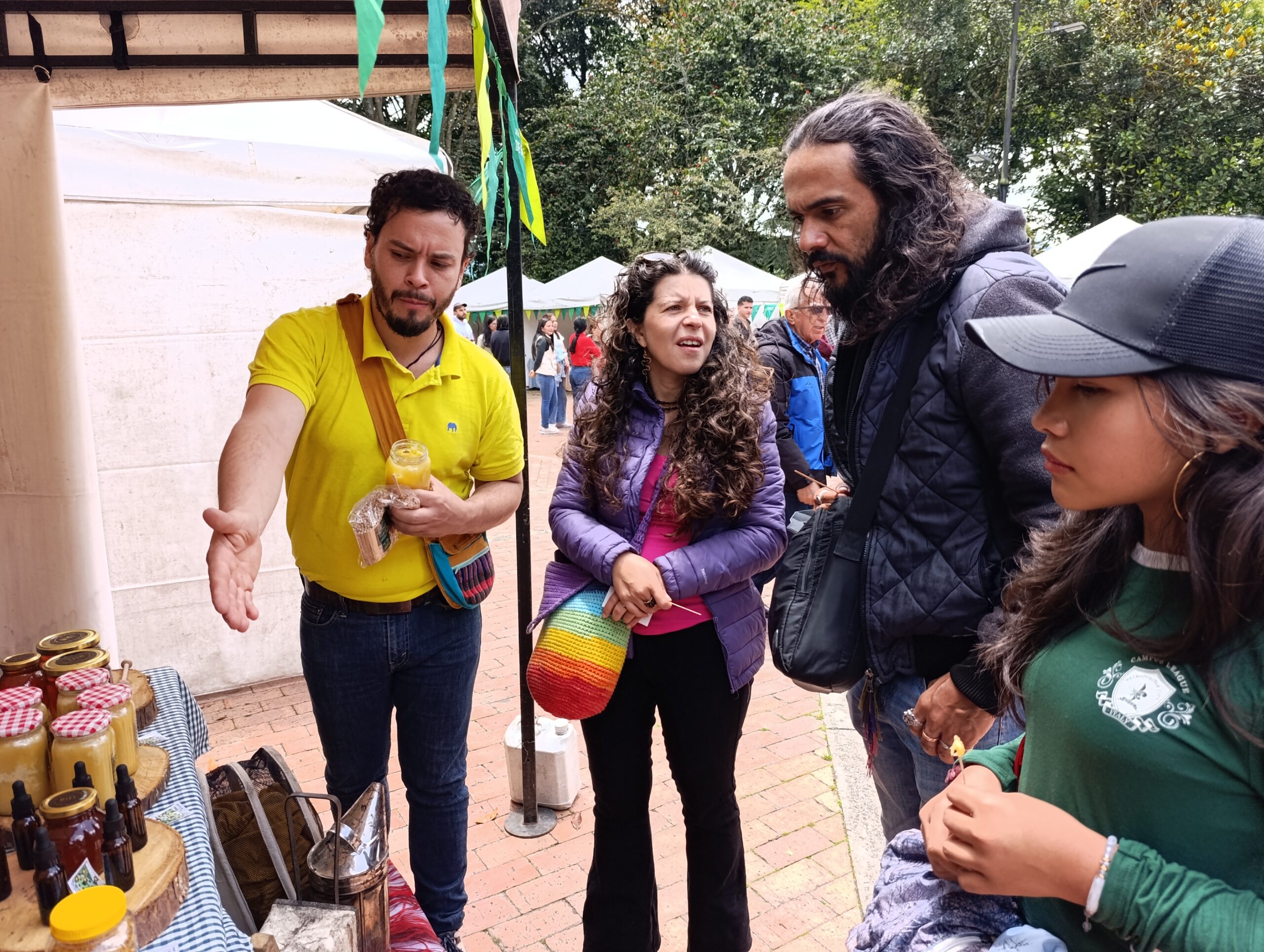 ¡Jardín Botánico realizó su primera feria de emprendimientos agroecológicos!