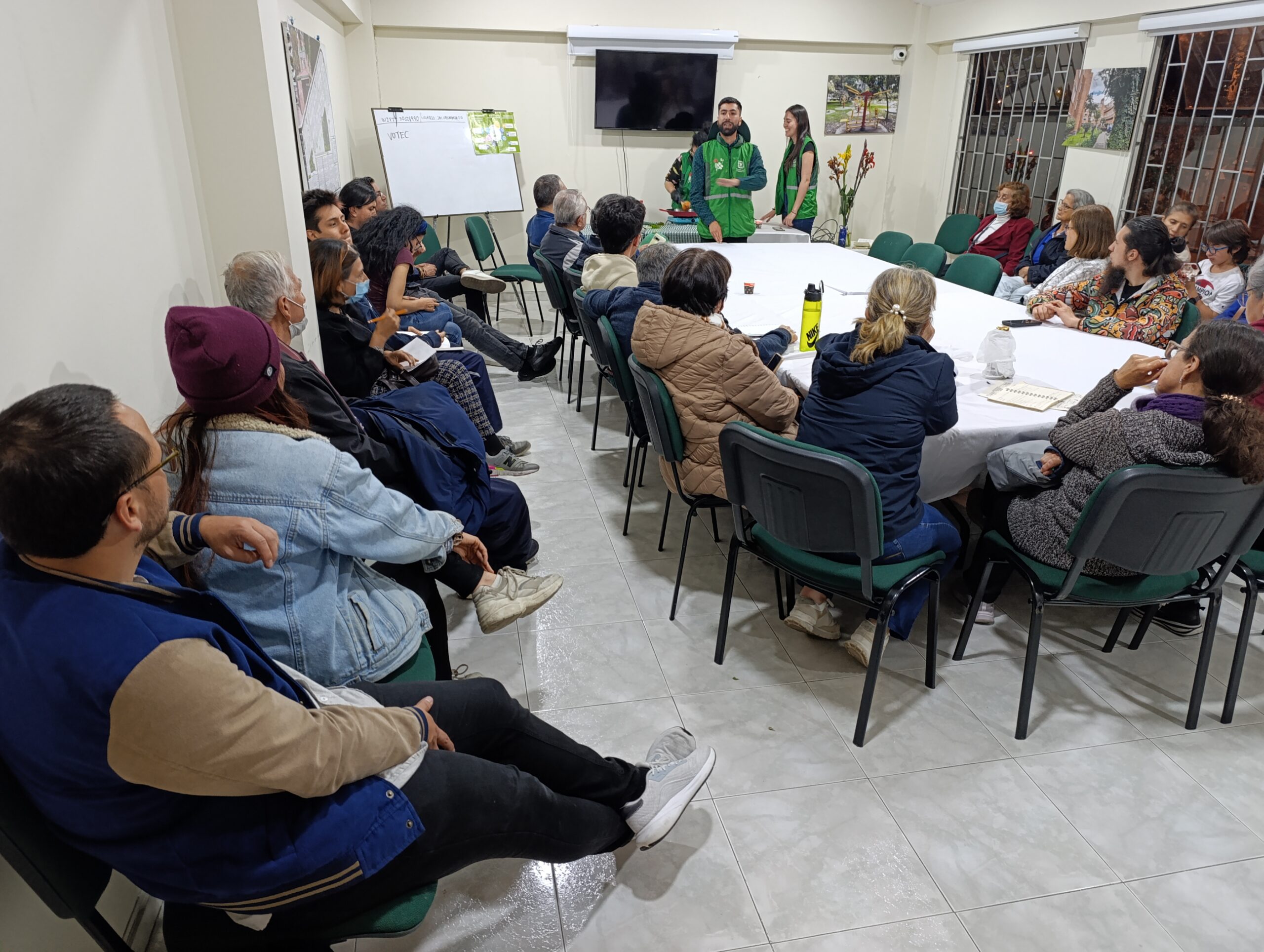 Historias del verde urbano: “Encontrémonos en los bosques urbanos” llegó a La Esmeralda