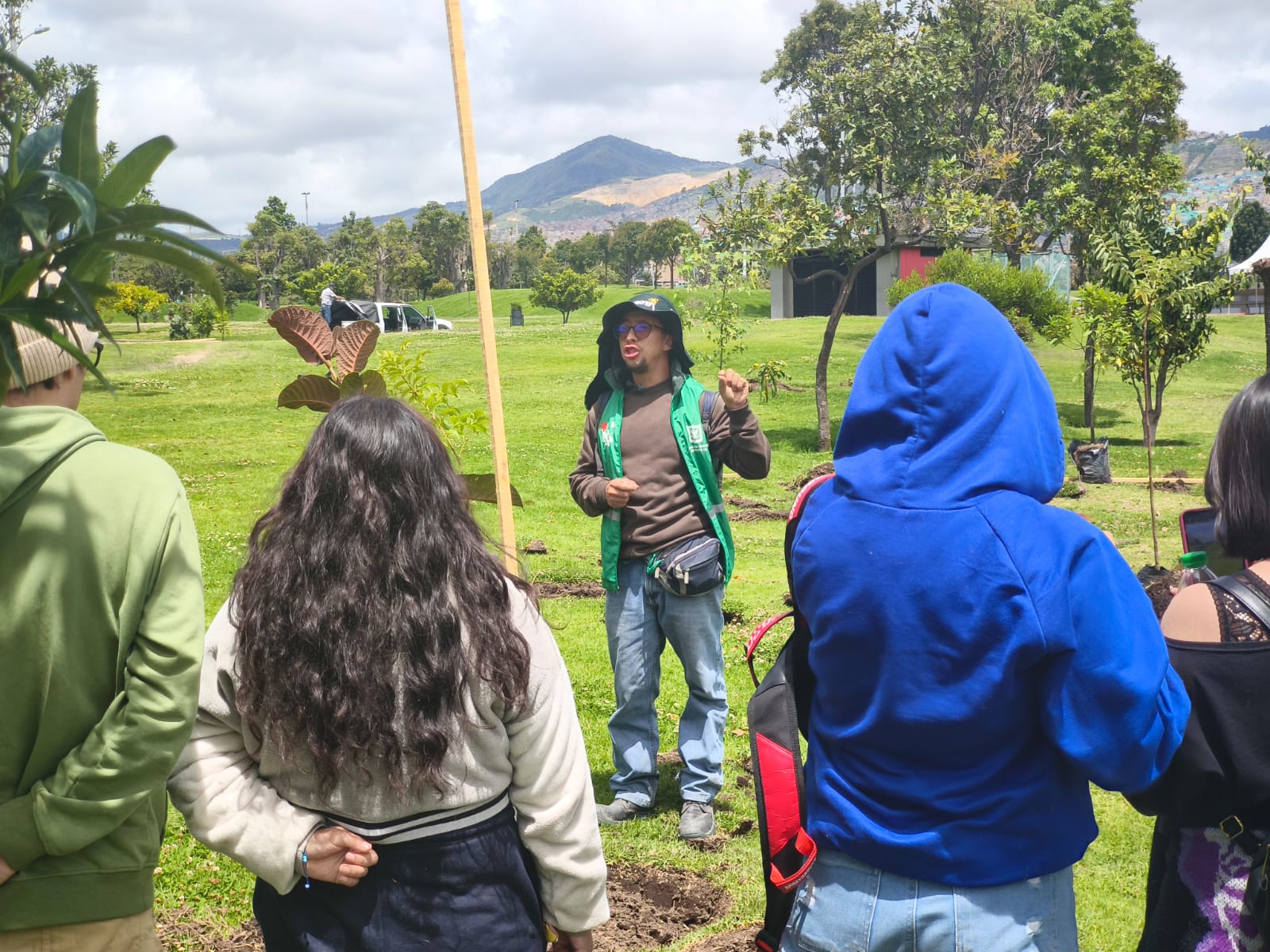 Historias del verde urbano: El pulmón de Tunjuelito robustece su arbolado
