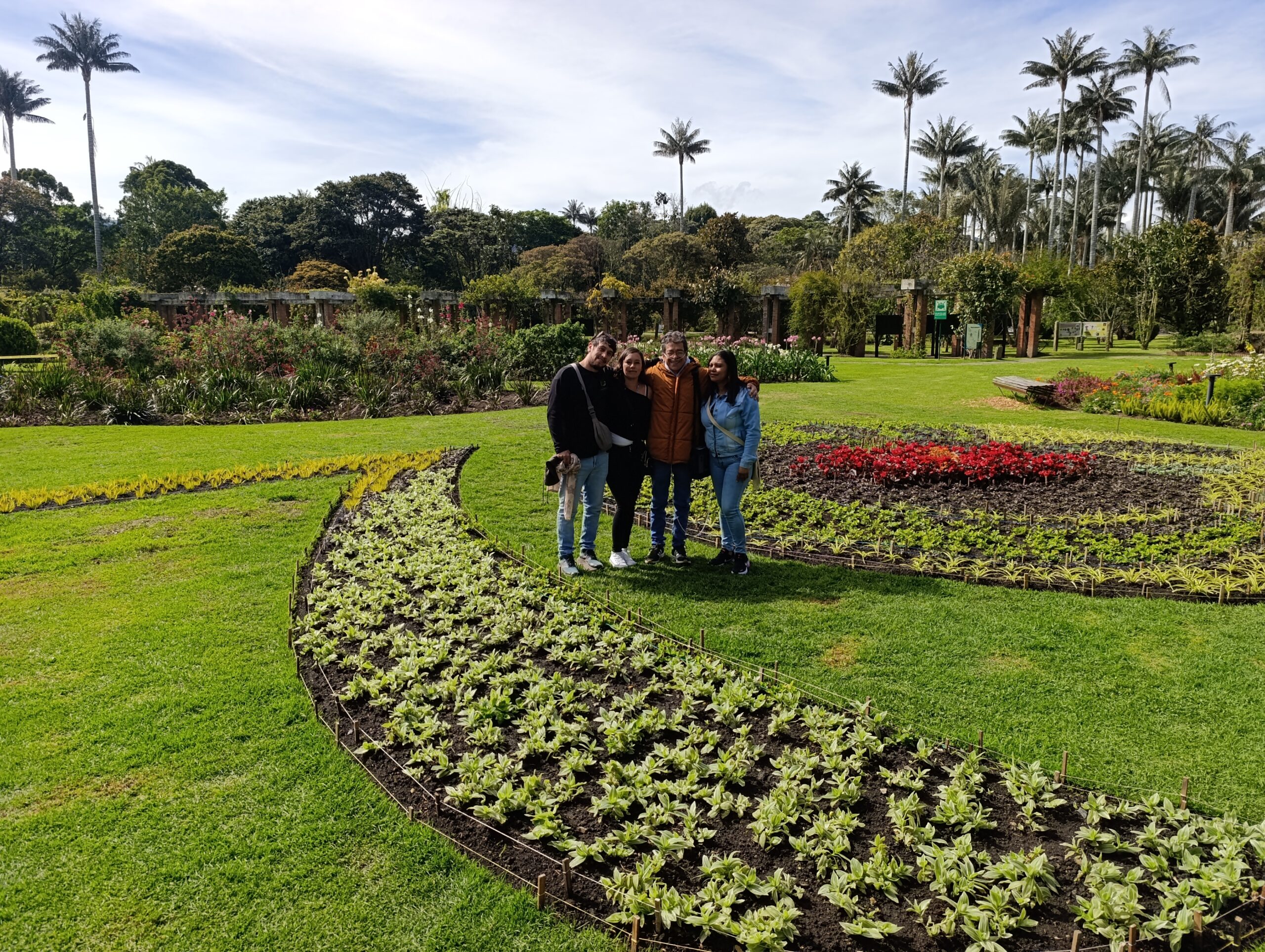 Historias del verde urbano: El lienzo floral que honra los 70 años del Jardín Botánico de Bogotá
