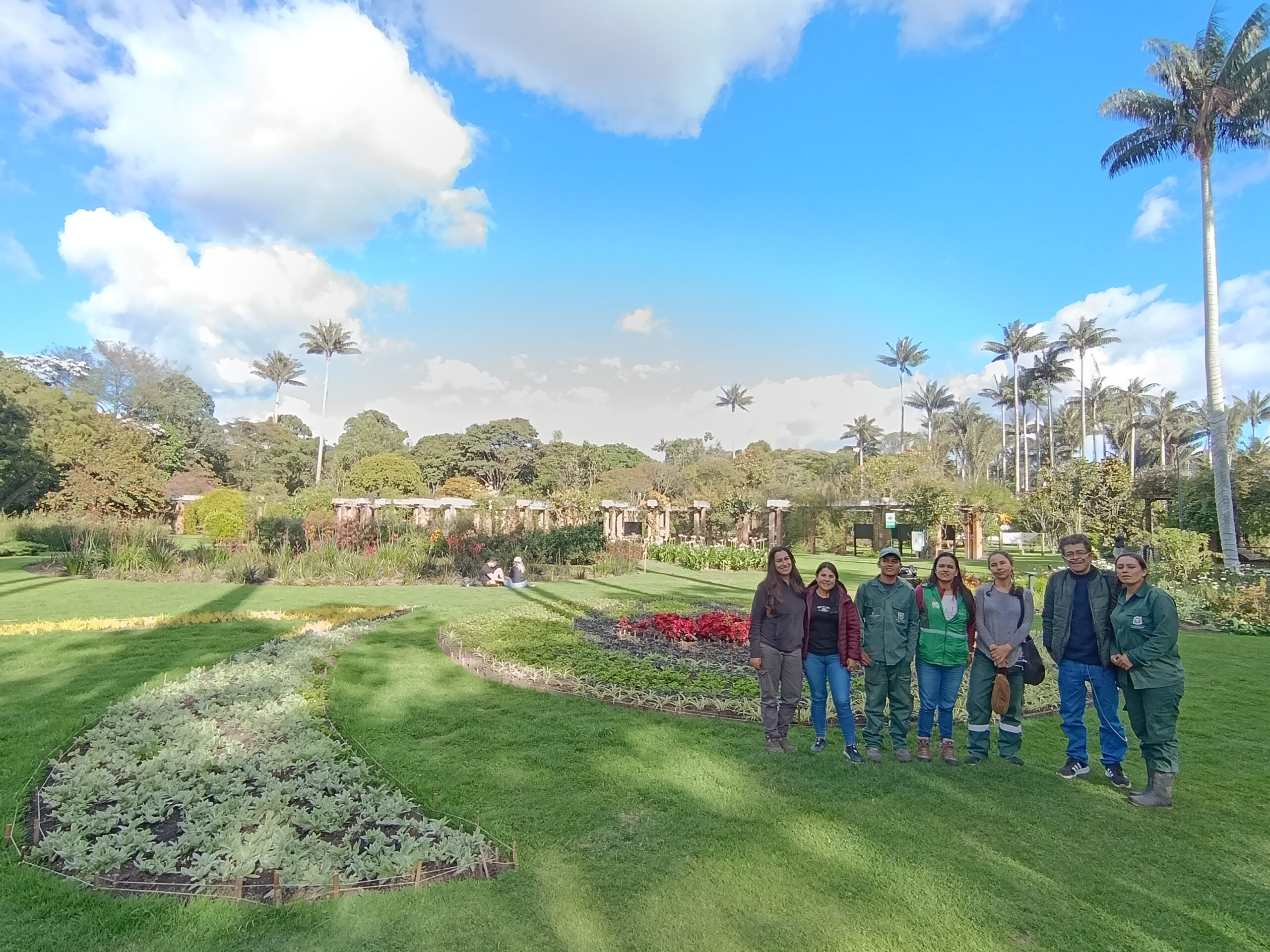 Historias del verde urbano: El lienzo floral que honra los 70 años del Jardín Botánico de Bogotá