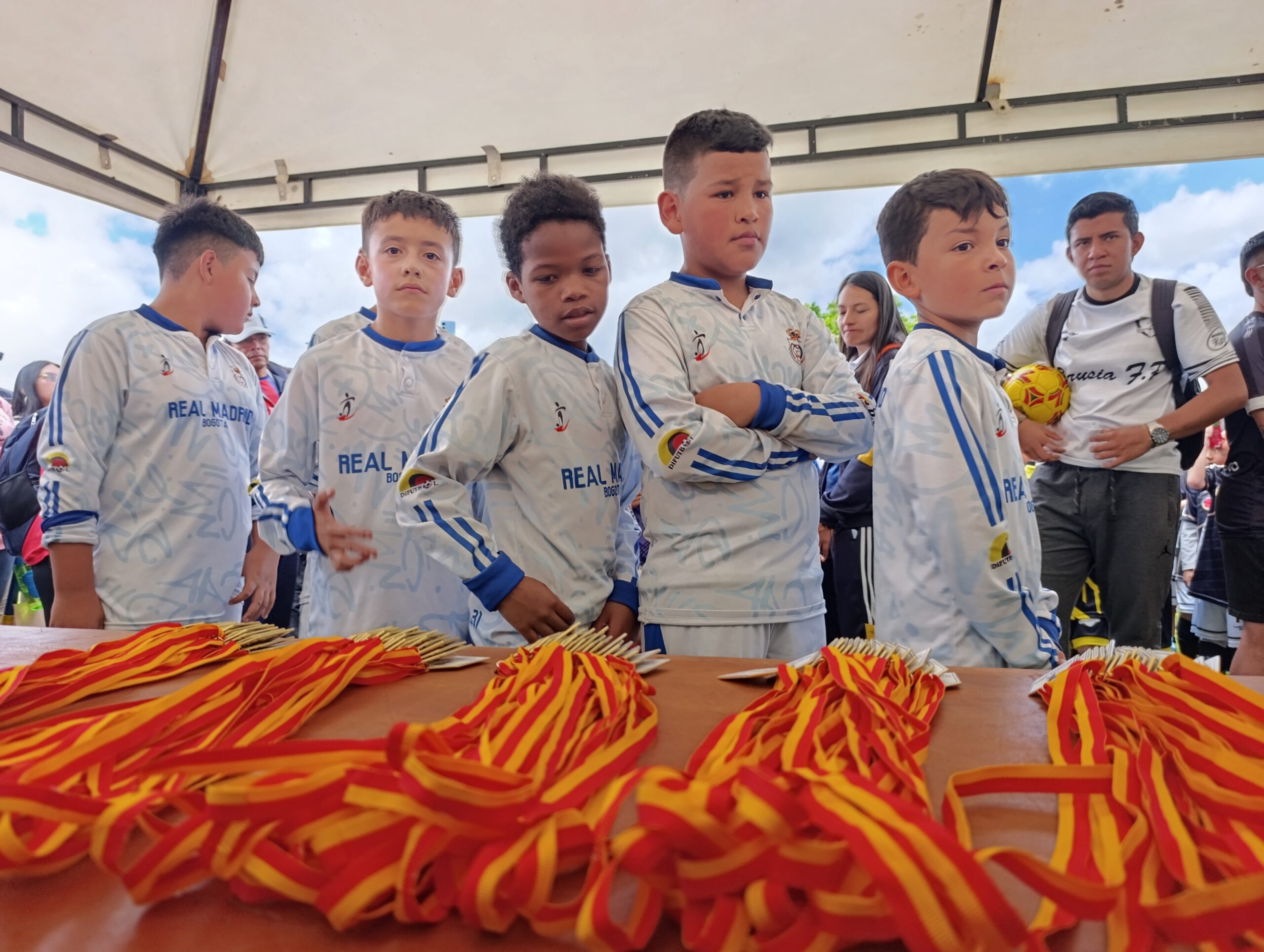 Historias del verde urbano: Copa de los 70 años: un compromiso futbolero con el bosque urbano El Tunal