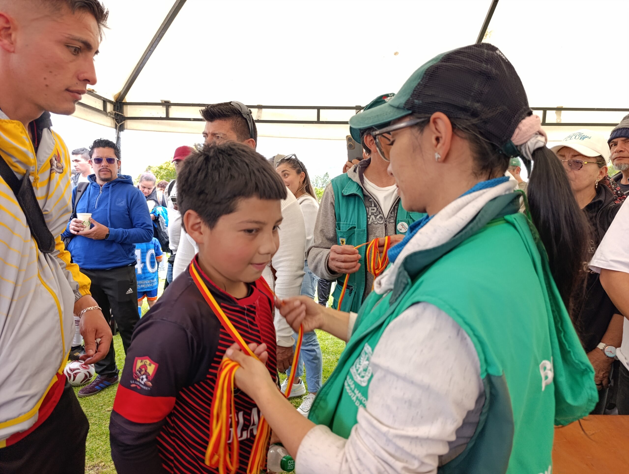 Historias del verde urbano: Copa de los 70 años: un compromiso futbolero con el bosque urbano El Tunal