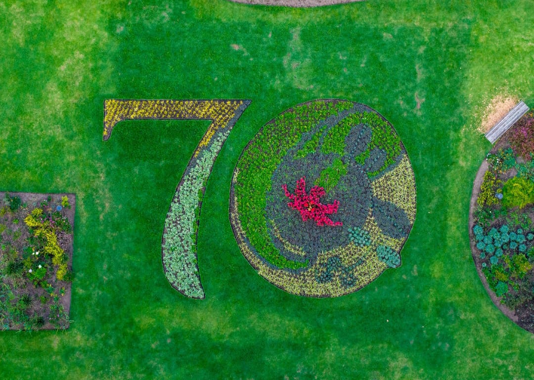 Historias del verde urbano: El lienzo floral que honra los 70 años del Jardín Botánico de Bogotá