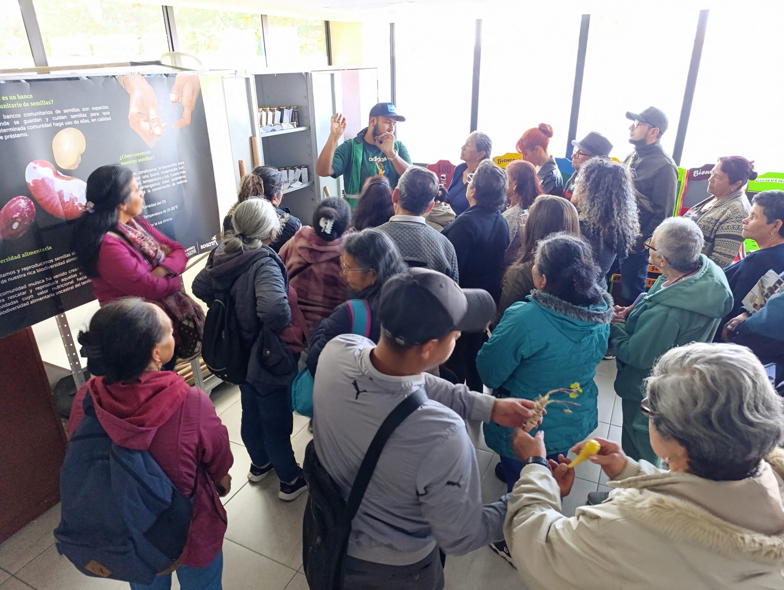 Historias del verde urbano: Ciudad Bolívar abre las puertas de su banco comunitario de semillas agroecológicas
