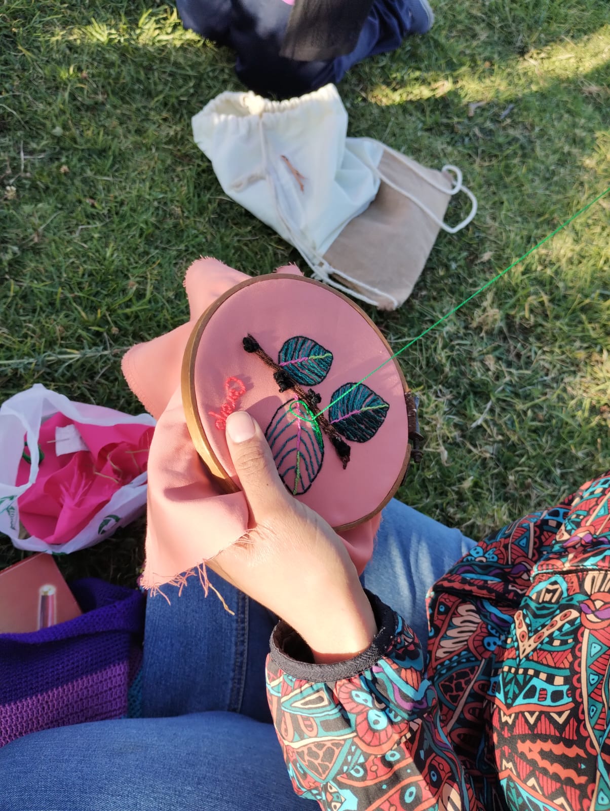 Tejiendo territorios: El Bosque Urbano Tierra Viva, escenario de aprendizaje y creación colectiva