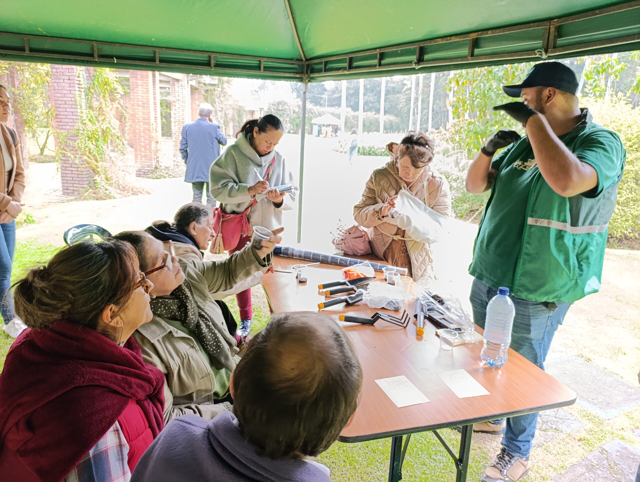 Historias del verde urbano: Bogotá realizó su primer encuentro de experiencias de aprendizaje significativas en los bosques urbanos